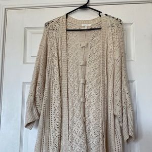 Maurices sweater